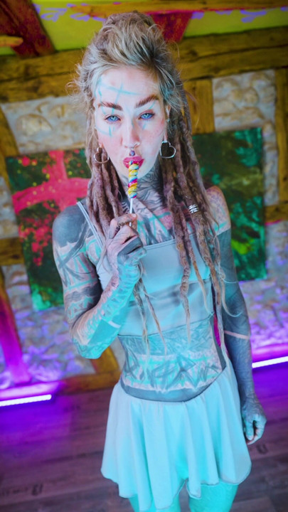 Follow me now for more if you like girls with tattoos
