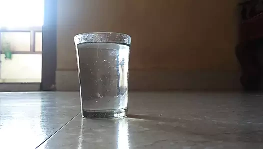 su üzerinde twinks