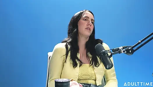 Cadence Lux: Authentic Orgasms & Self-advocacy
