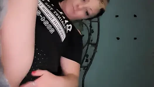 Just had to relieve myself quickly