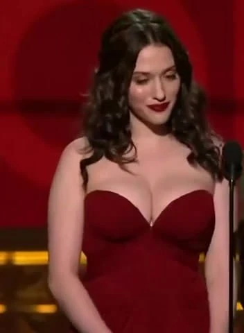 Kat Dennings