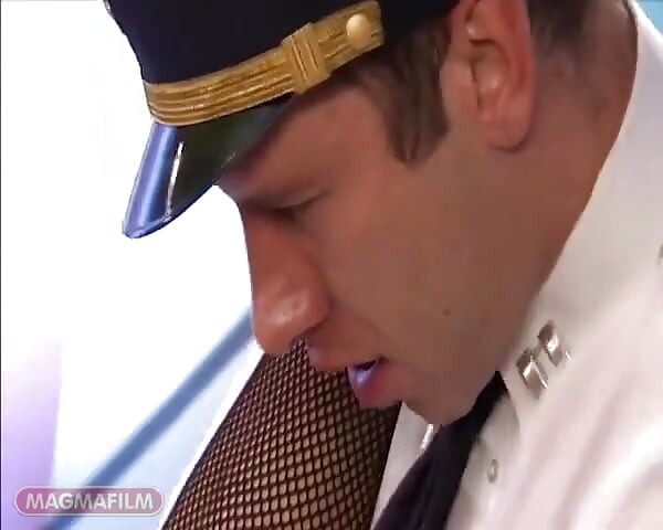Niemiecka gwiazda z ogromnym balonem