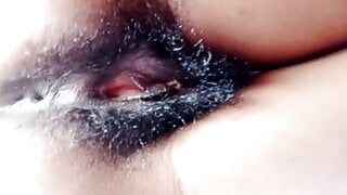 India chica solo la masturbación y el orgasmo video 40