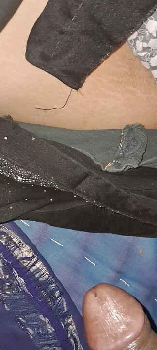 Fucking  indian housewife black saree top sex