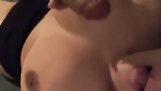 Amateur Solo - die mollige Dani valentina kommt auf Snap-chats