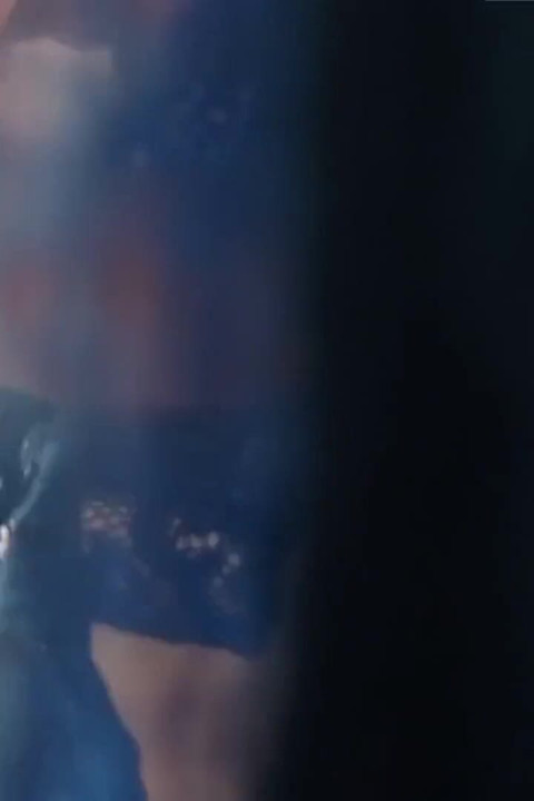 Fetiche, cheirando bunda, adoração feminina