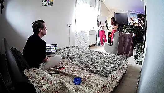 Kamila & danildo ngentot habis-habisan - rekaman seks amatir asli