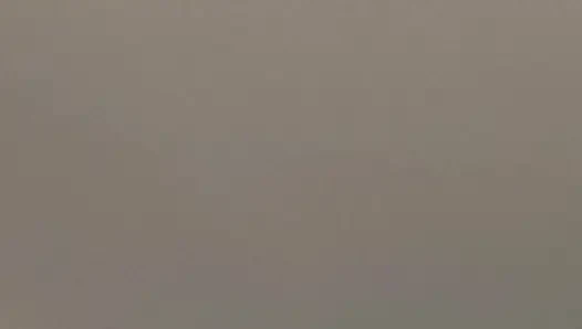 Pooja aus Bihar fickt gerne mit einem großen schwarzen Schwanz und nimmt die Kehle tief