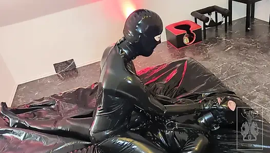 Video rekaman pasangan switchy rubber pertama kali - video teaser