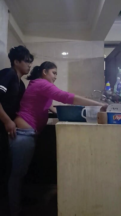 Employee Fucking and Sucking When She Washes Dirty Dishes