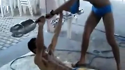 Buen paquete haciendo ejercicio