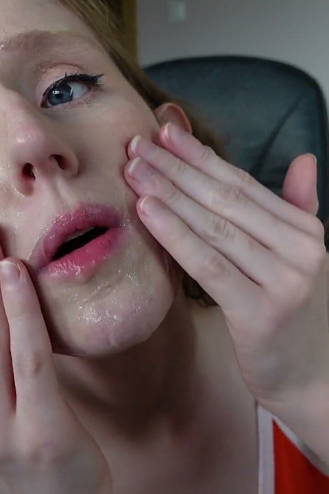 Playing with Cum on My Face
