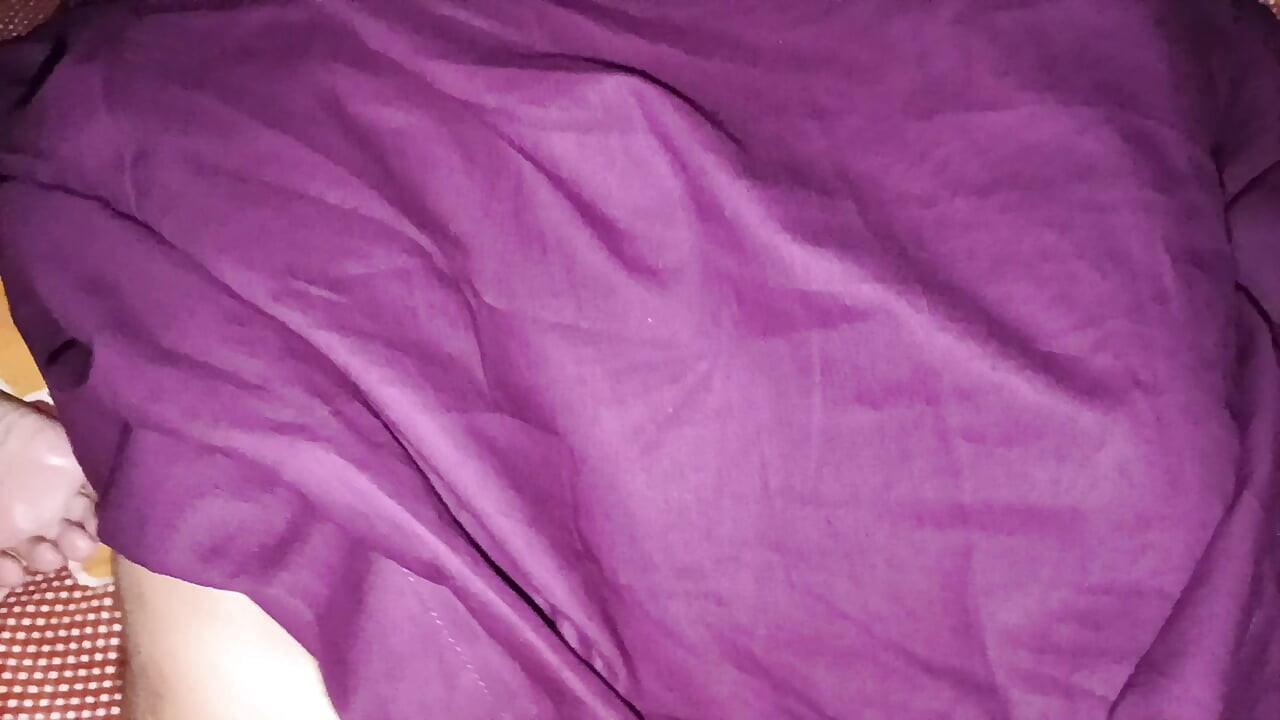 Saniya ki gori gori pussy