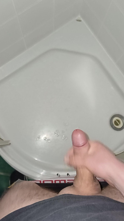 Time for a splash in the shower.
