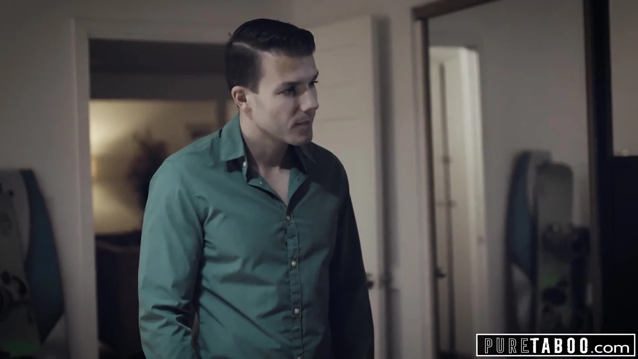 PURE TABOO Stepmom Helped Injured Step Son Pleasure Himself