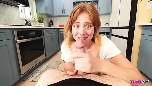 Lucy foxx entleert dich mit schlampigem lutschen