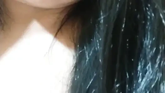 komşum beni izlesin diye mastürbasyon yapıyorum.