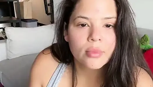 Live streaming bareng dani valentina