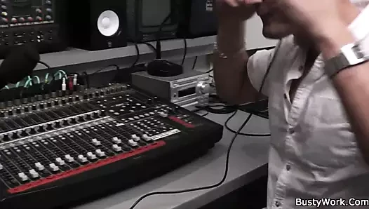 He seduces and fucks curly-haired bbw at work