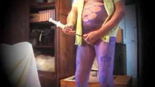 Crossdresser maricas soando uretral sextoy meia-calça anal