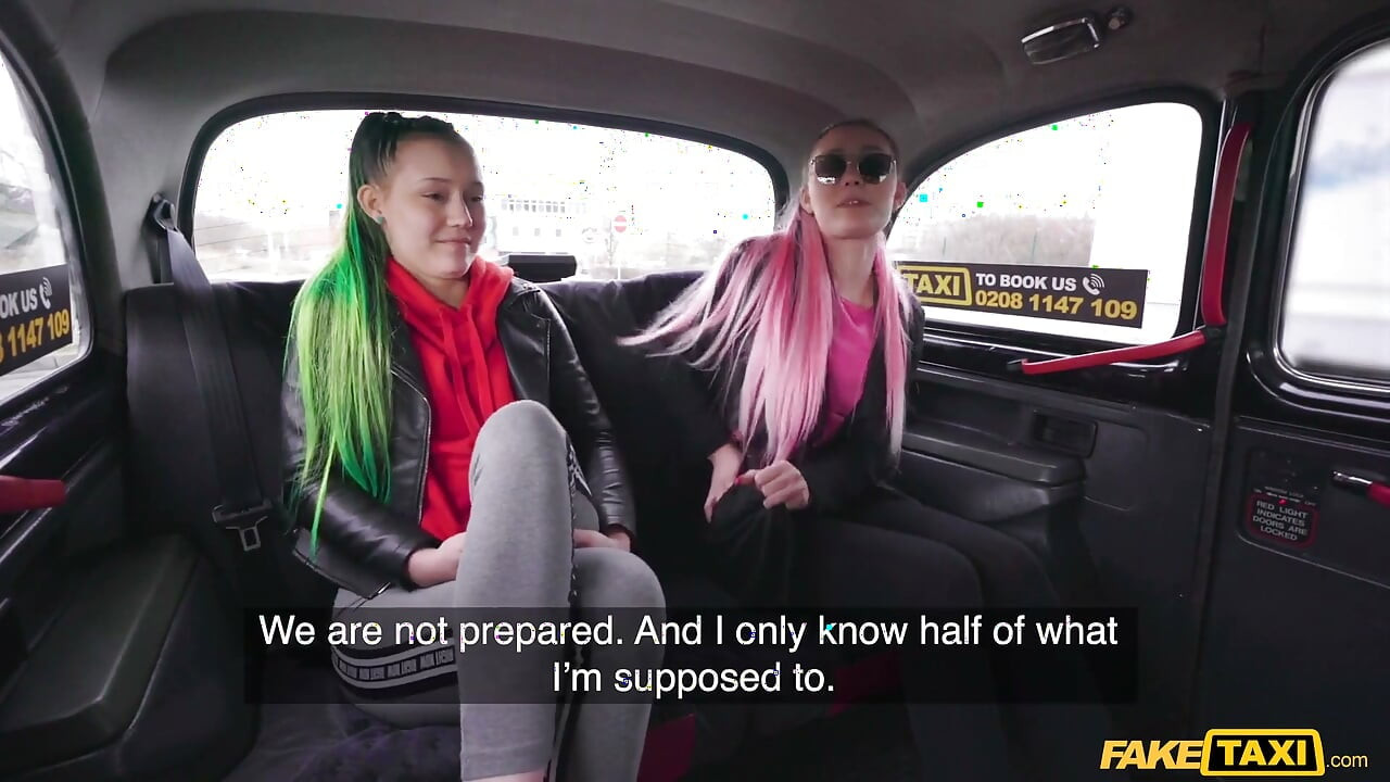Fake Taxi - schmutzige blondinen, beste freundinnen werden von euro-taxifahrerin gefickt