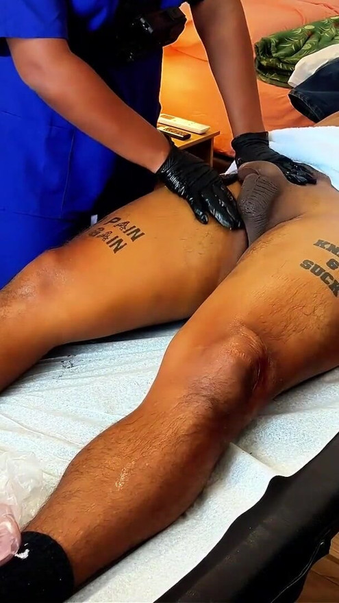 Massage with an unexpected happy ending - Risky Cum | Clip 1