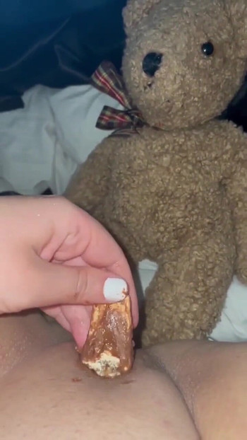 MY PERVERT MUSLIM SLUTTY STEP SIS HAVE ADDICTION TO MASTURBATE WITH FOOD- ARABIAN SNOWWHITE- FETISH USA- CRAZY WEIRD… | Clip 2