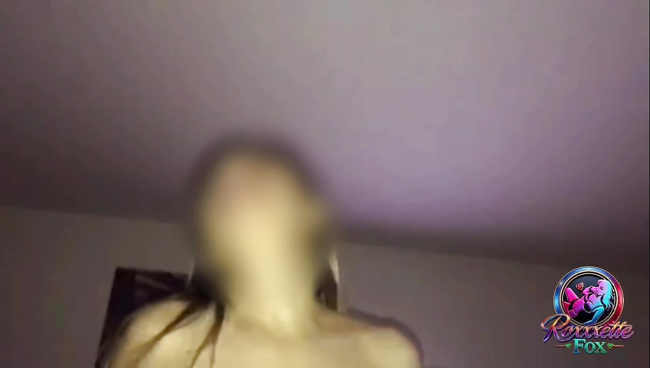 Roxxxette_fox: Midnight Fuck