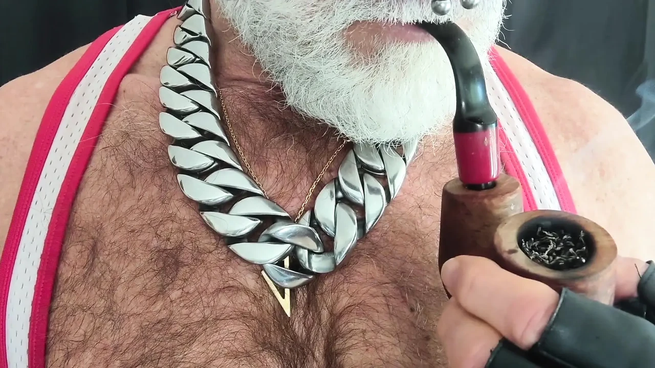 The Singlet Titpig
