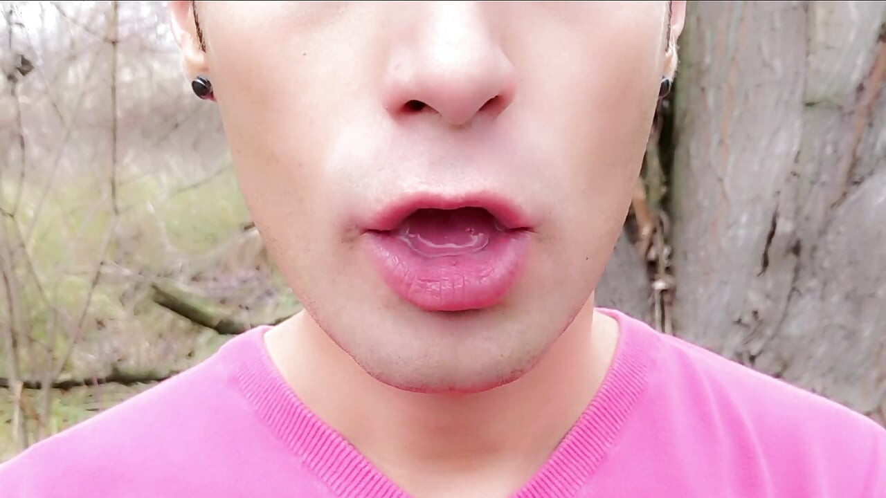 Twink Found 6 Used Condoms by 4 Straight Friends - Cum Eat Then Put in Ass