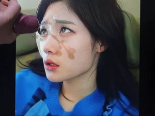 Jeong Chee-Yeon Sperma-Tribut