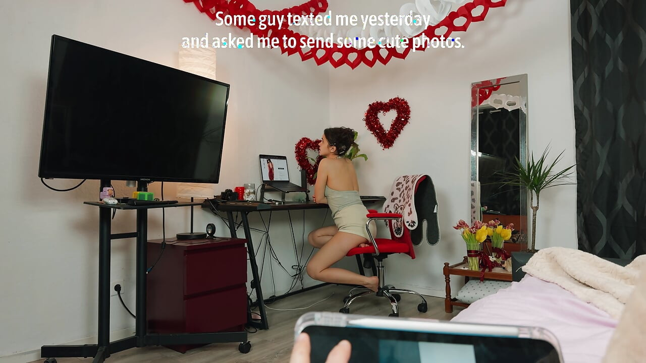 Stepbro, Help Me With Photoshoot... In My Mouth!