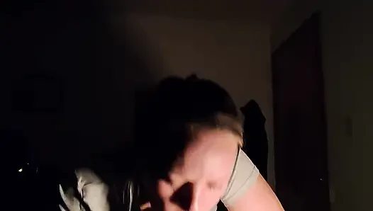 Hinterhältiger Sex Auf Einem Quietschenden Bett, Jeder Hat Uns Gehört