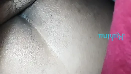Kırmızı elbiseli deshi neibor anal sikişiyor