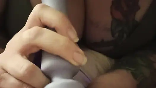 С принцессой играют