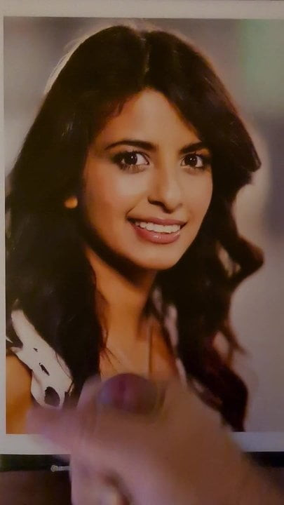Konnie Huq cum tribute