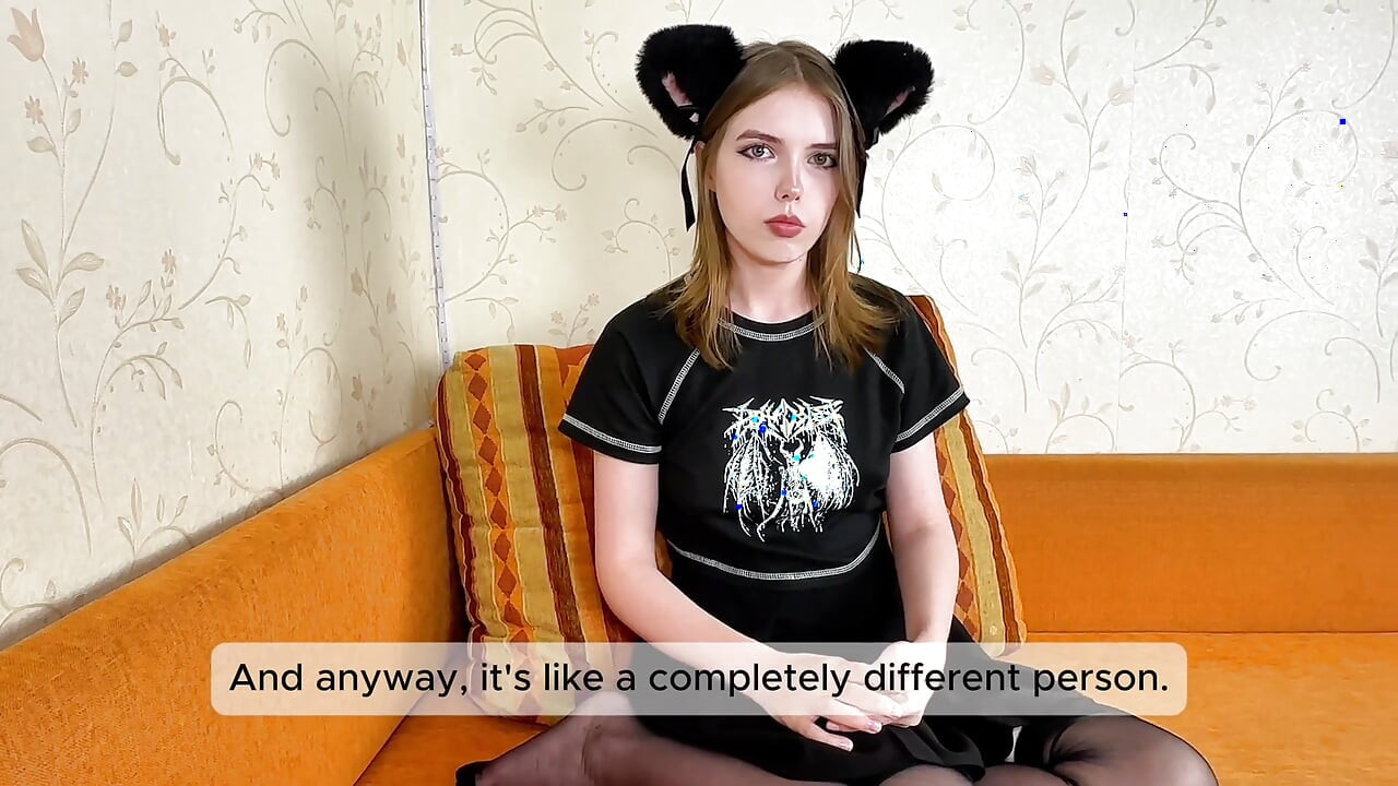 ذهبت إلى Alt Girl لقراءة بطاقة - قالت إن مستقبلي في كسها
