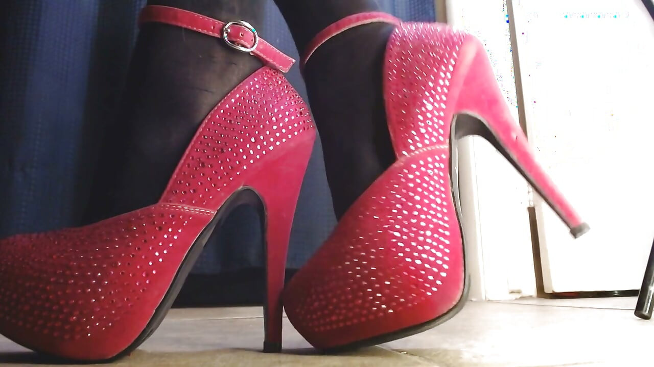Black Thigh High Stockings Gorgeous Fuchsia Gem Heels