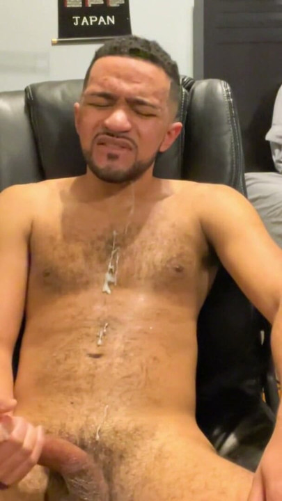 Mishaun Passionately Masturbates Big Strong Cock. Cumshot To The Chest | Clip 2