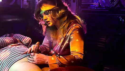 SECRET LATE NIGHT HANDJOB AND CUMSHOT