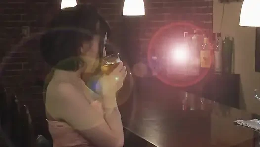 Riri Shiraki'nin büyük memeli kabare kızı: "Beni memelerinden sikmeni istiyorum!"