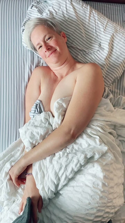Co byś zrobił, aby obudzić się obok mnie?