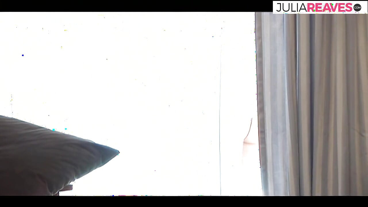 Kacie Starr doing kinky at the pool