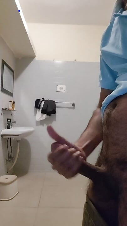 Indian man big dick mastrubating
