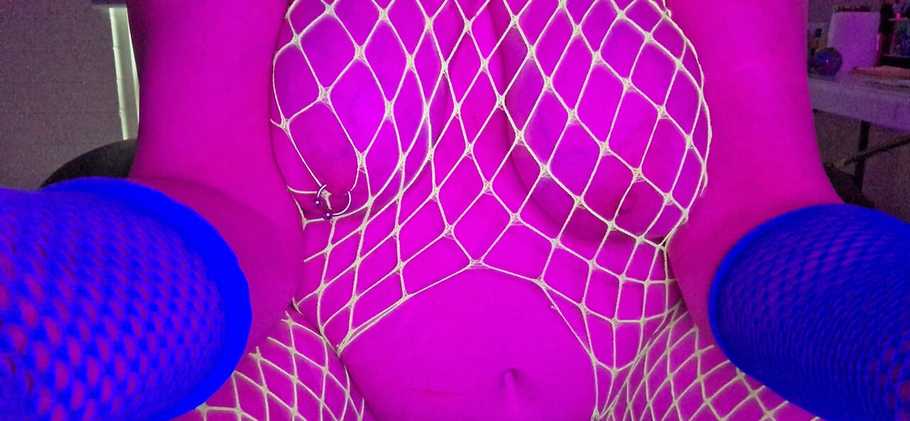 Trans Fatty Titty Tugger