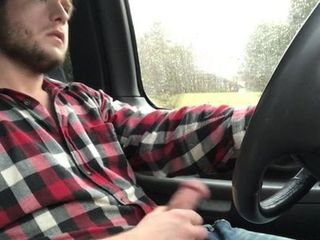 Masturbez pula în timp ce conduceam în mașina mea