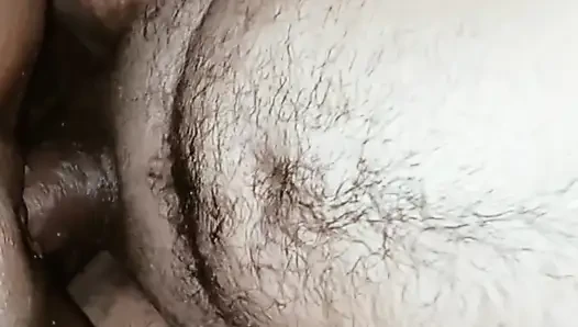 Istri asal mallu berbagi