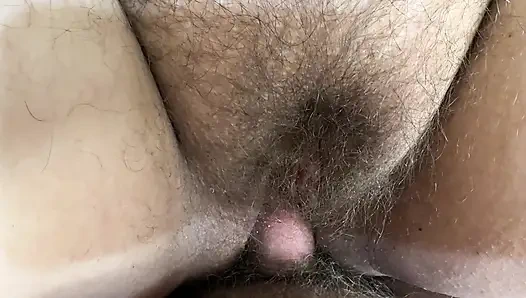 Istri tetanggaku minta dicrot di dalam buru-buru waktu suaminya lagi kerja - milky mari