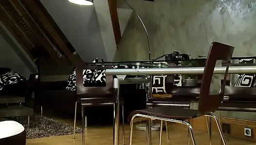 Islak azgın sarışın Macar sürtük sert yarağıma biniyor cilt 1