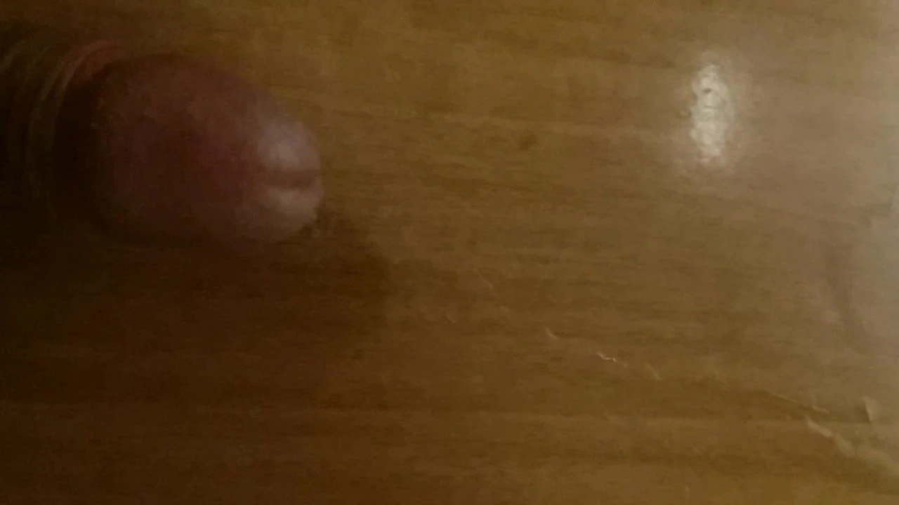 Enorme cumshot. wil je het inslikken?